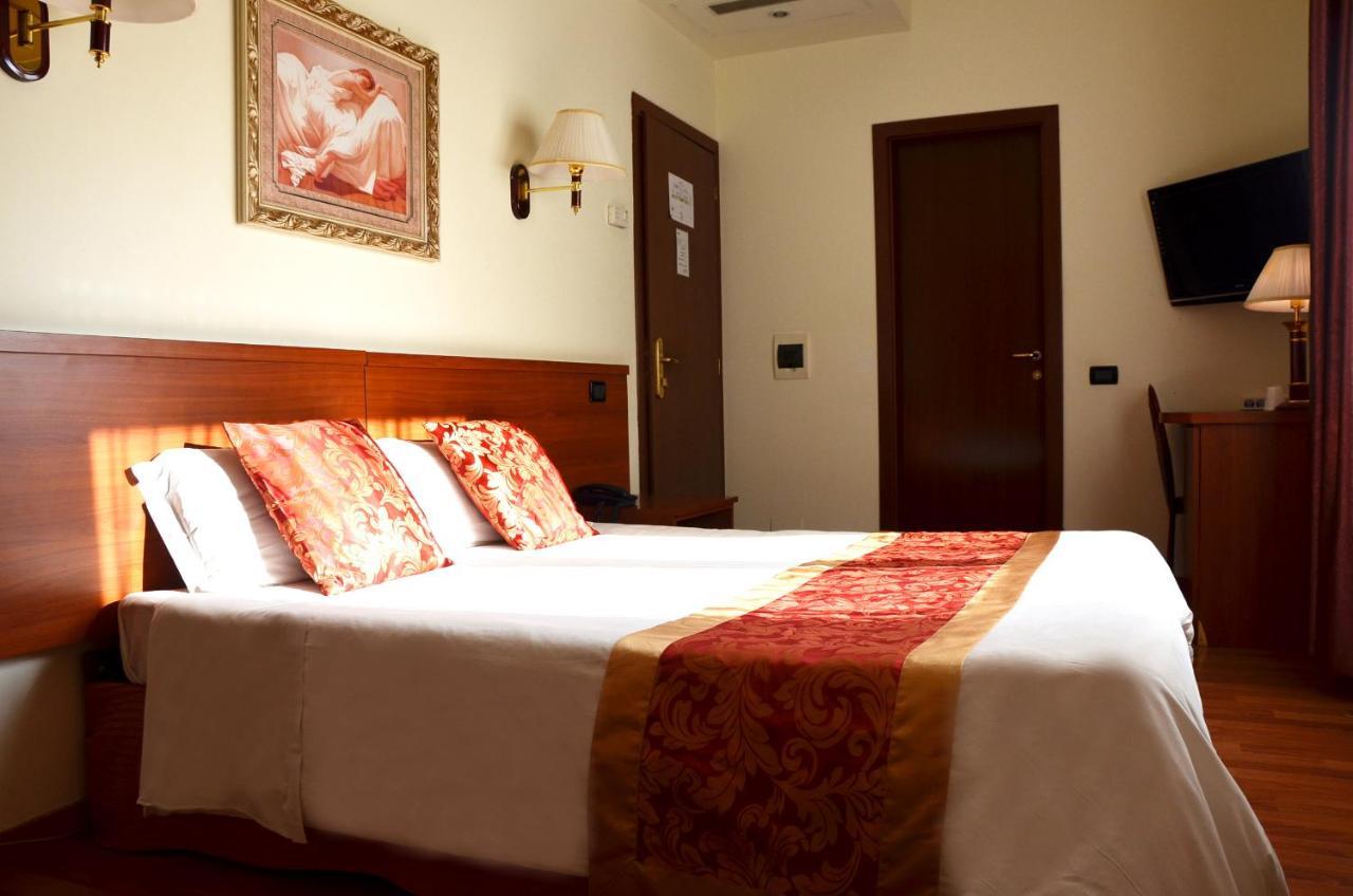 Hotel Geo Roma Exterior foto